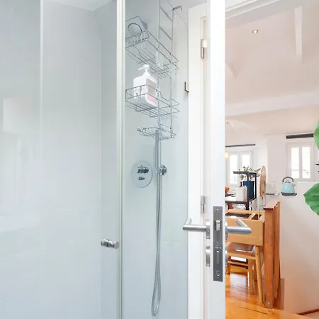 Апартаменты Bica Blue 1br Loft W Riverview N Ac By Lu Holidays