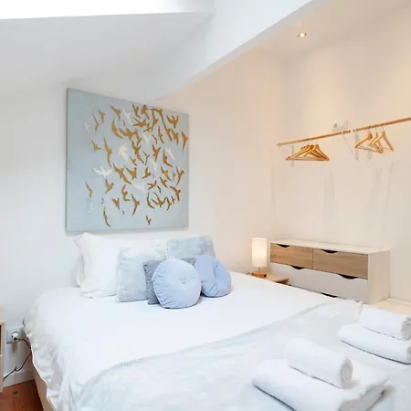 Bica Blue 1br Loft W Riverview N Ac By Lu Holidays * Лиссабон
